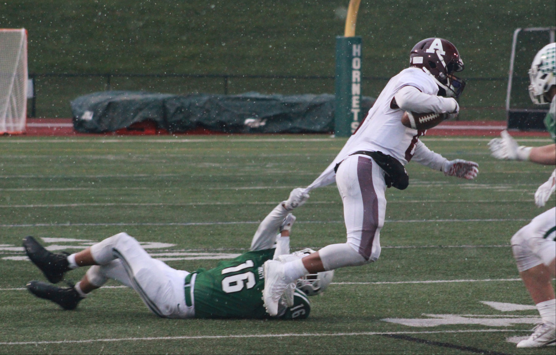 Football: Auburn vs. F-M - 6